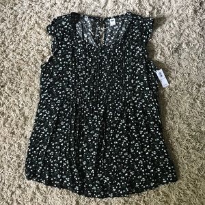 Old Navy Floral Pintuck Shirt